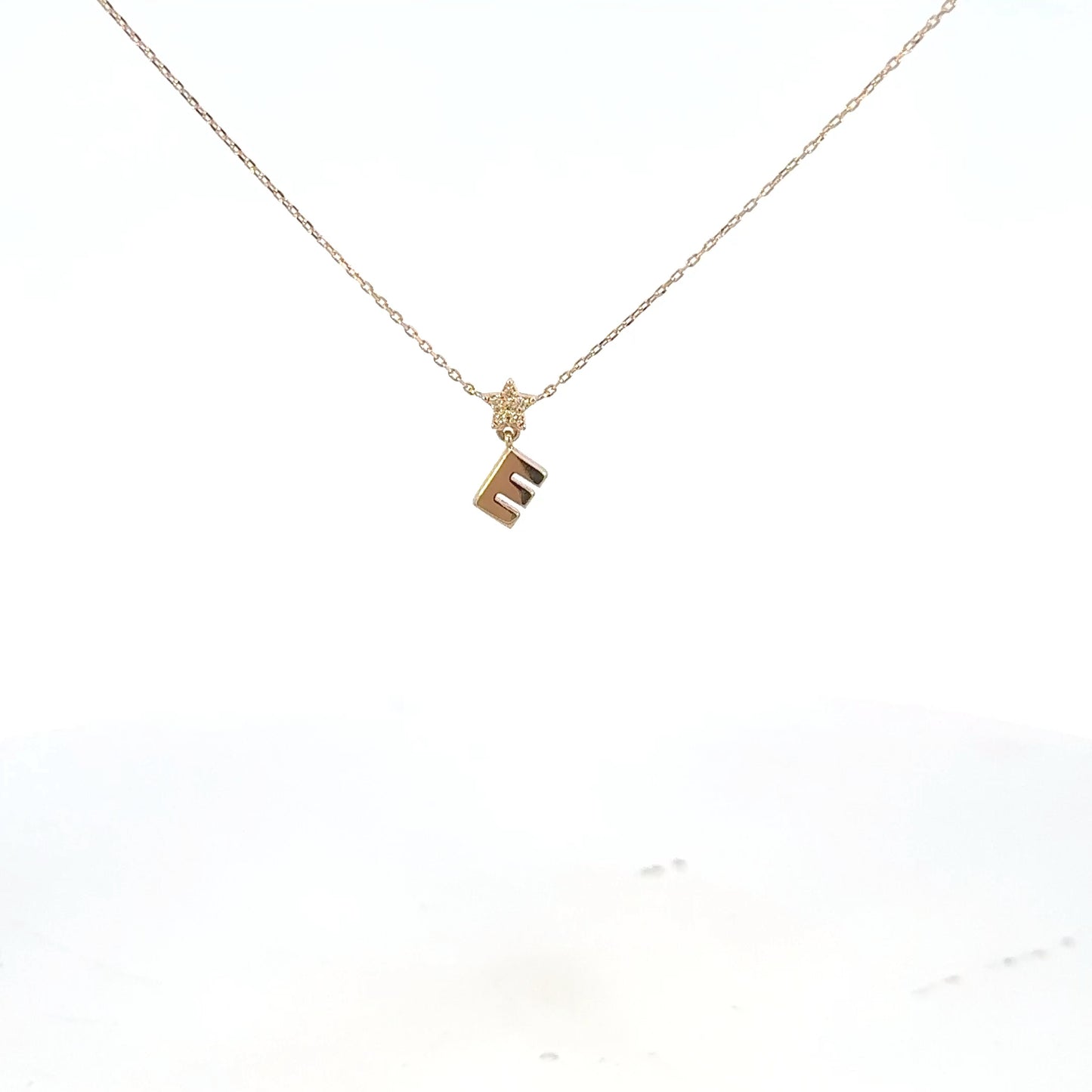 Collana lettera "E"