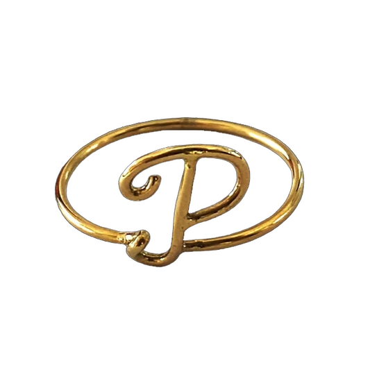 Anello lettera "P"