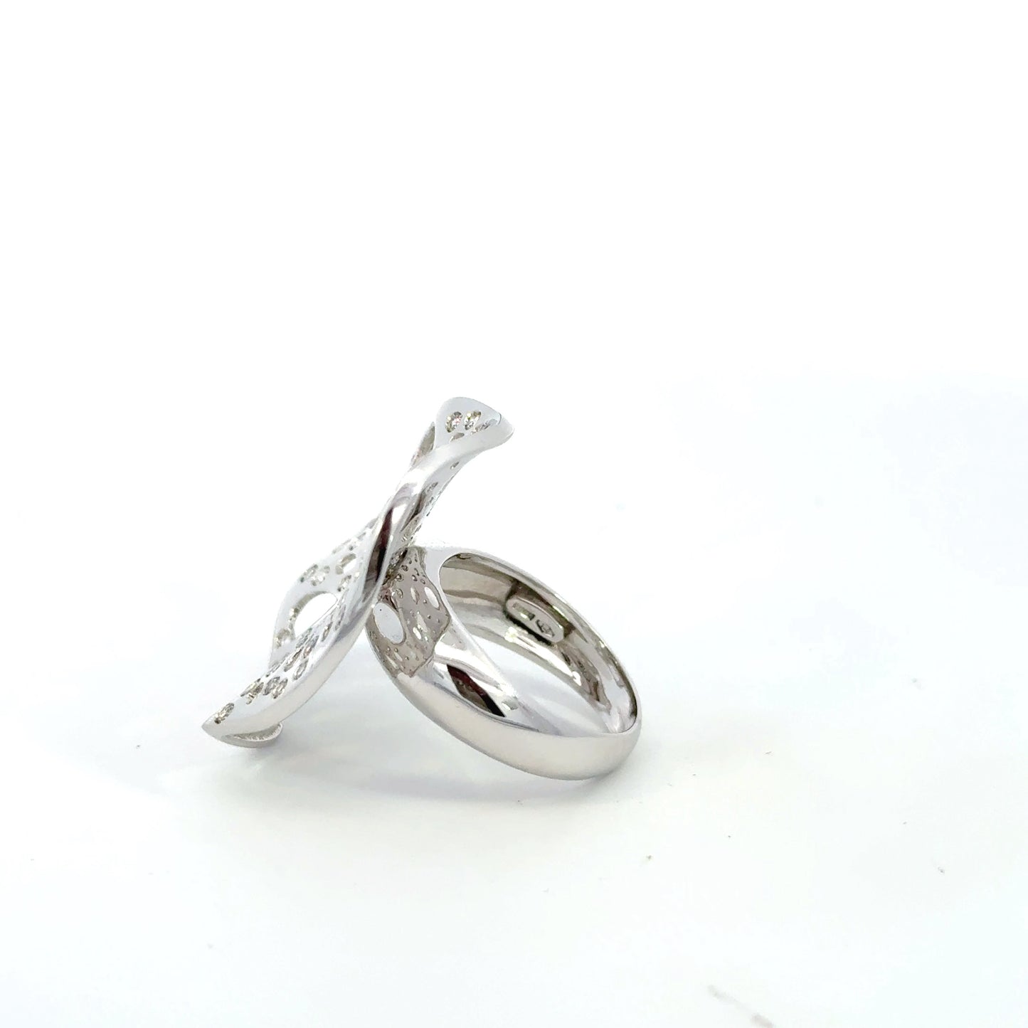 Anello "ASTRA"