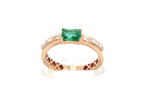 GREEN BAGUETTE RING